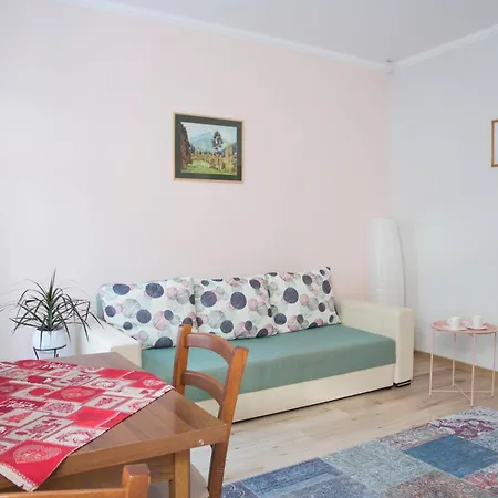 דירה Seek And Hide - Ilse's Hideaway *