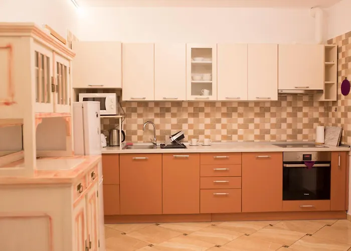 Seek And Hide - Ilse's Hideaway Brasov