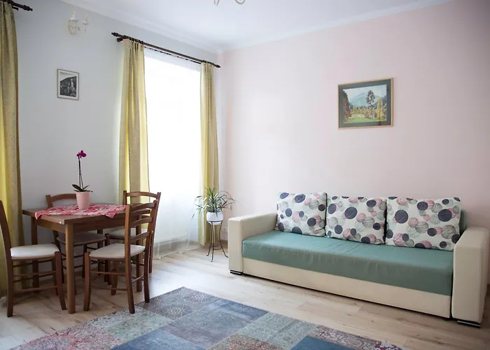 Seek And Hide - Ilse's Hideaway בראשוב